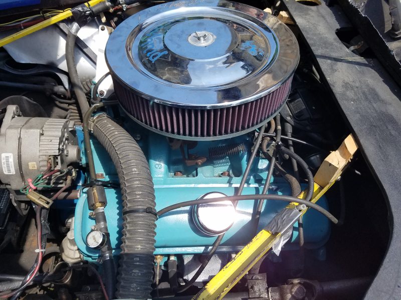 The “Arachnio” looks to be powered by some kind of small block V8, which would make this featherweight aboniation pretty quick; a terrifying prospect.